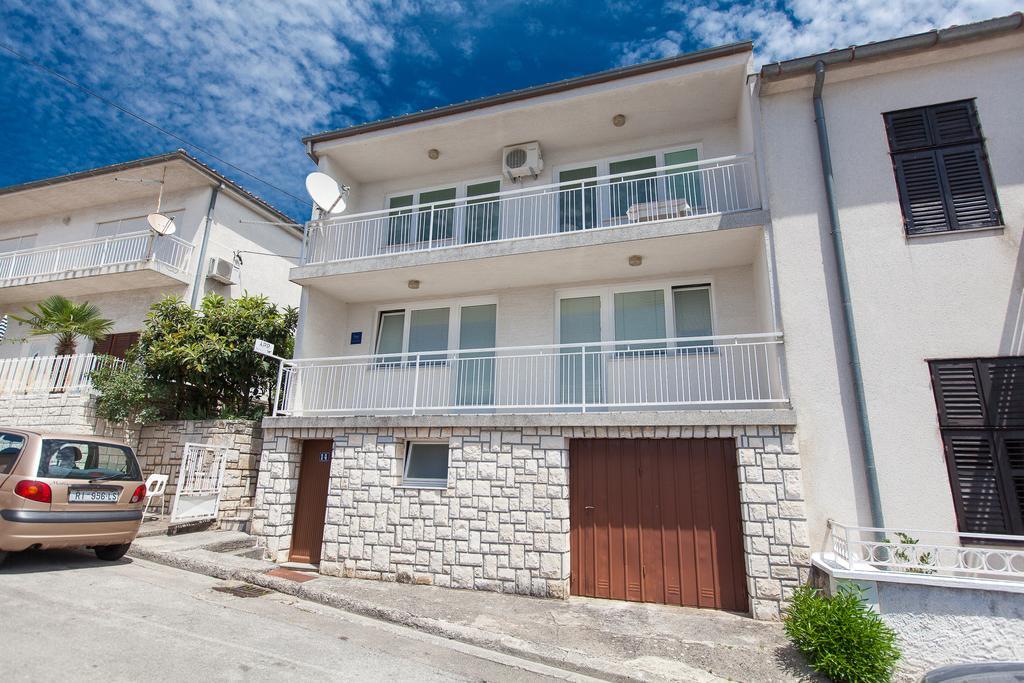 Apartment Anne ツリクヴェニツァ エクステリア 写真