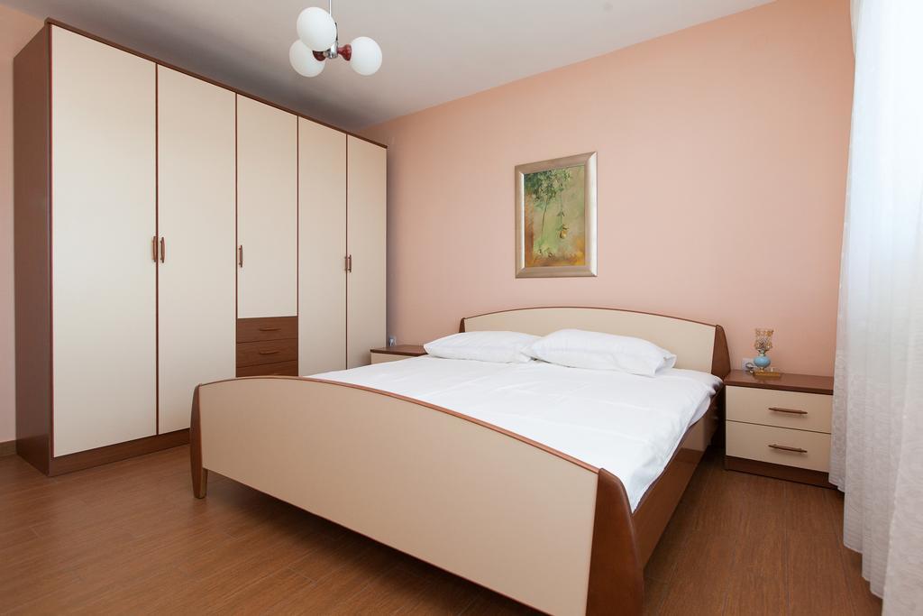 Apartment Anne ツリクヴェニツァ エクステリア 写真